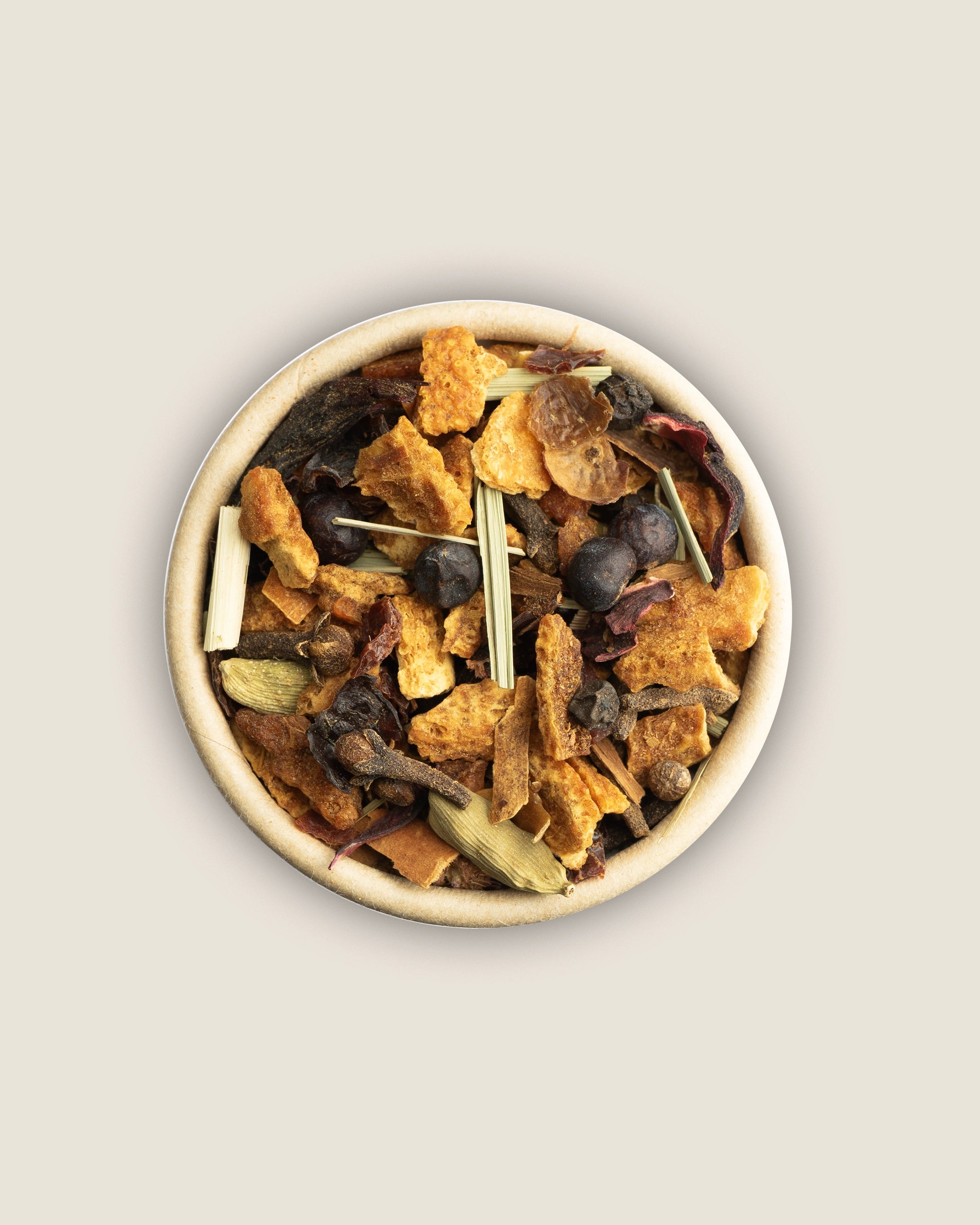 Bio Früchtetee „Feuer Abend“ von TeeFritz – lose Teemischung mit Mandarine, Sternanis und Gewürzen